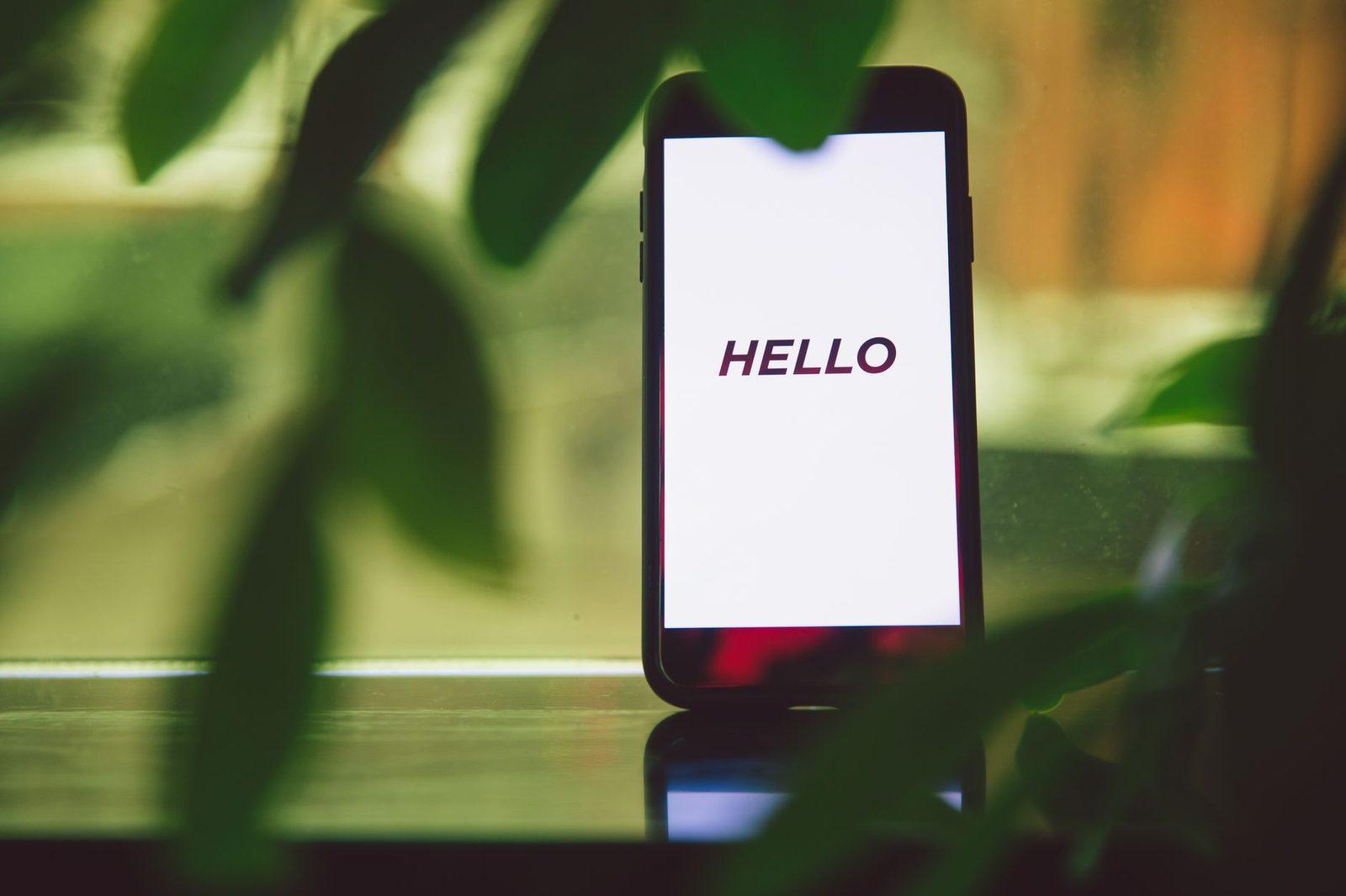 SMS piégés et handicap visuel : pourquoi un lecteur d'écran ne voit pas l'arnaque